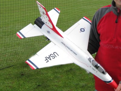 F16-sandro